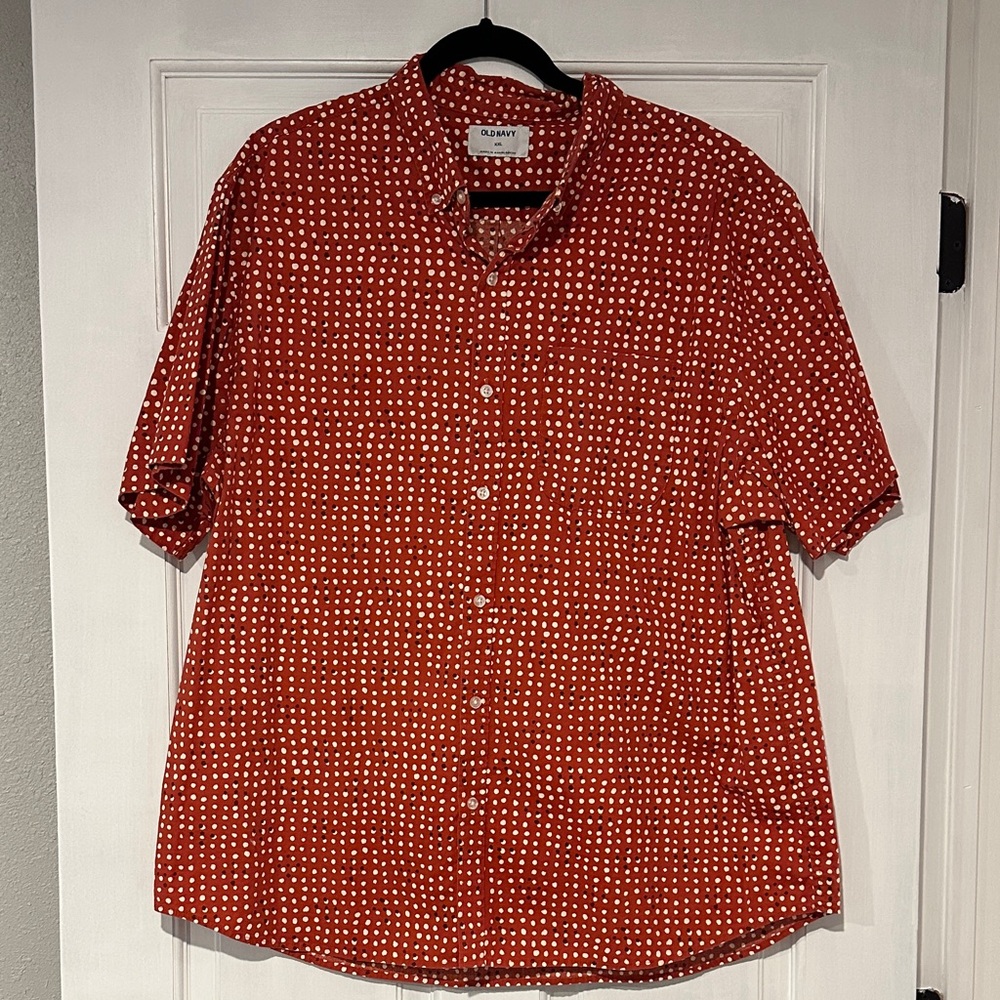Old Navy Red and White Patterned Men's Shirt